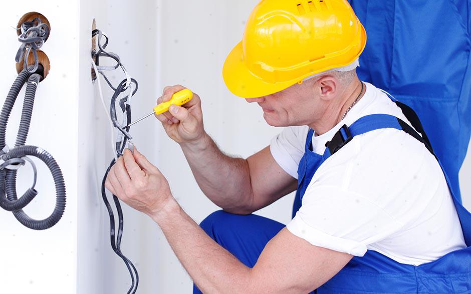 électricien maintenance Puteaux